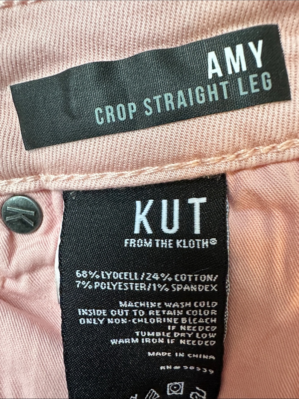 Kut from the Kloth Soft Pink Amy Straight Crop Jeans - Picture 3 of 9
